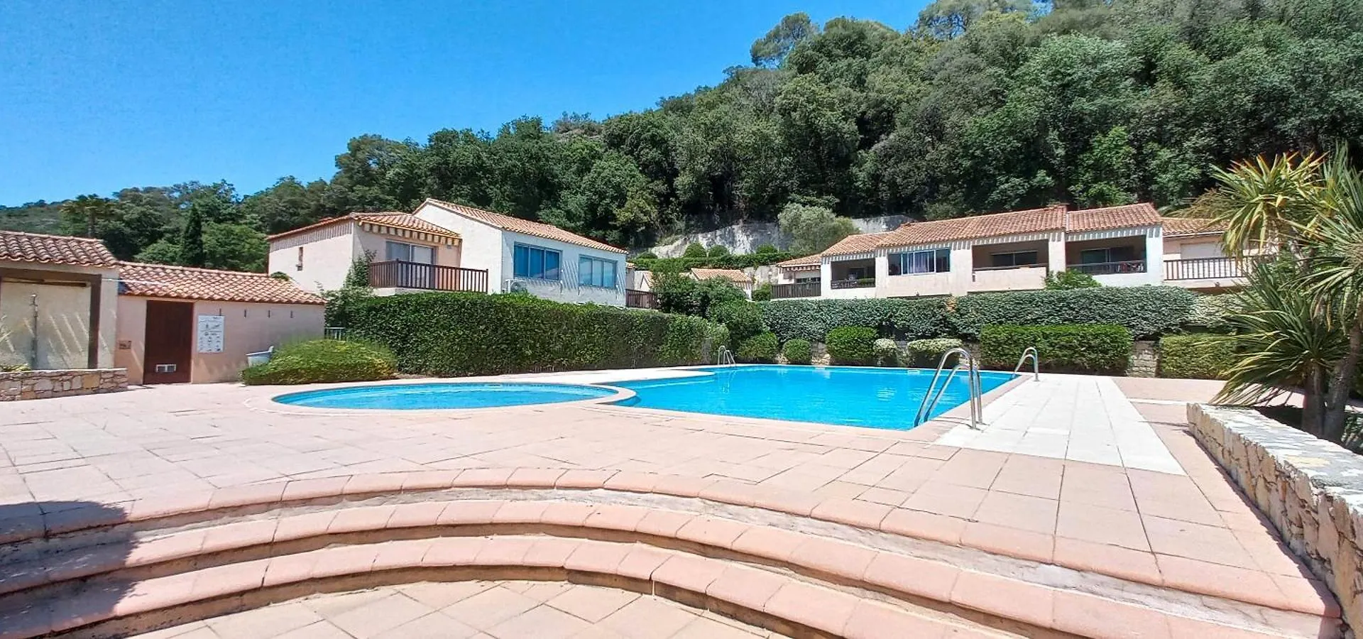 Coconhut Studio - Terrace - Pool Villeneuve-Loubet France