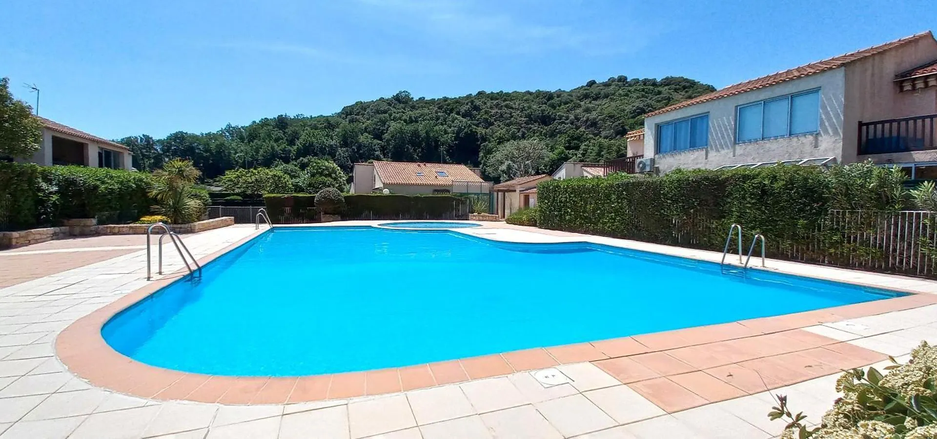 Coconhut Studio - Terrace - Pool Villeneuve-Loubet